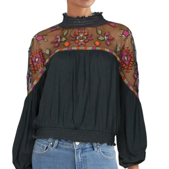 Free People NEW Boho Embroidered High Neck Lace Inset Billowy Sleeve Top M - Picture 2 of 7